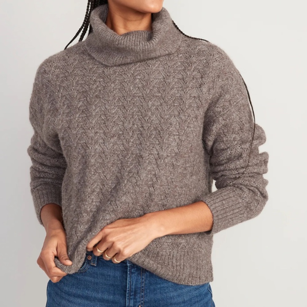 Old Navy Pointelle-Knit Turtleneck Sweater Womens’ Medium